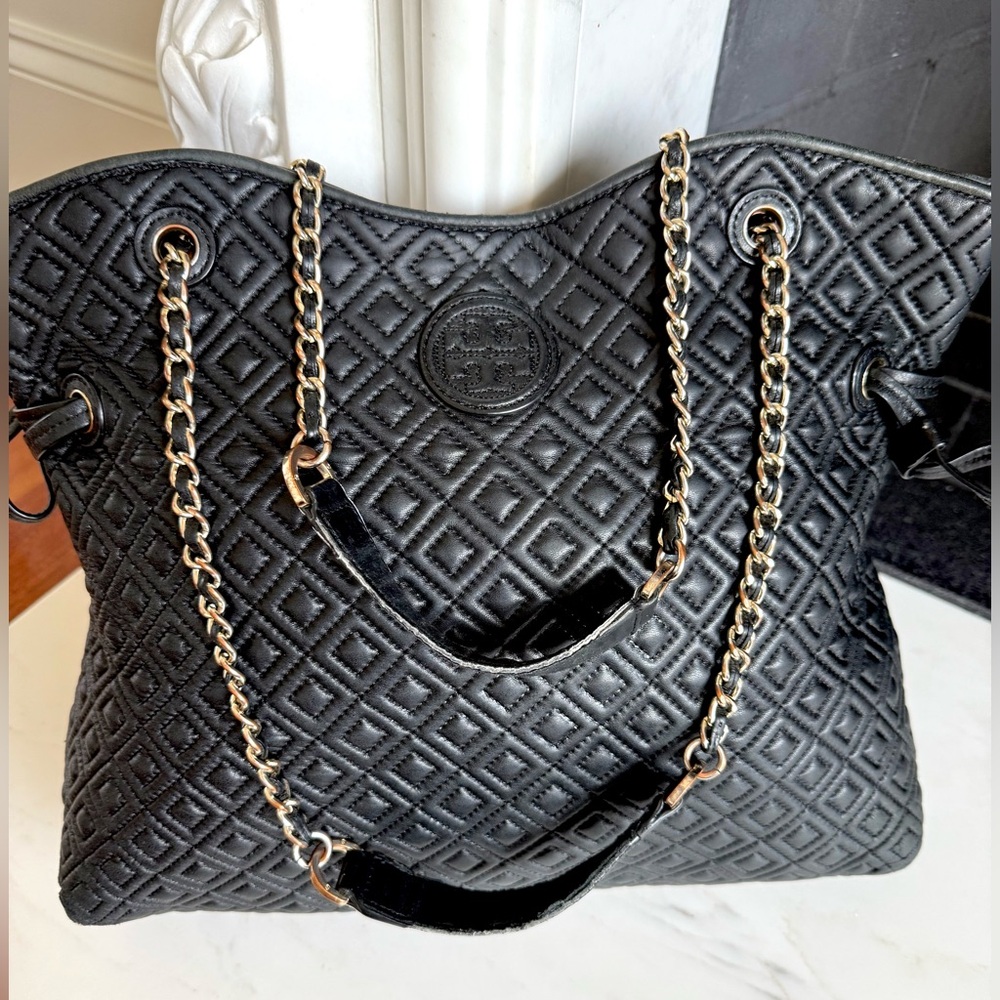 TORY BURCH Black Quilted Marion Chain Tote Bag Purse Shoulder Bag